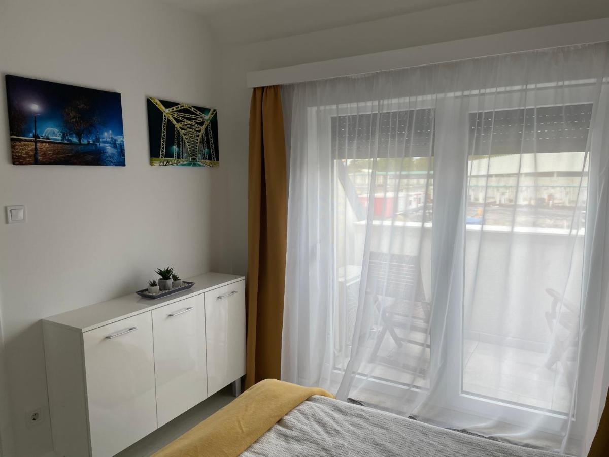 Quelle-Apartman Győr Zewnętrze zdjęcie
